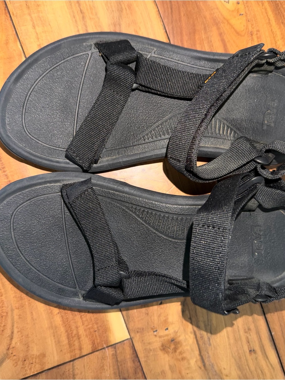 Black Teva Hurricane XLT2 Sandals women’s 8